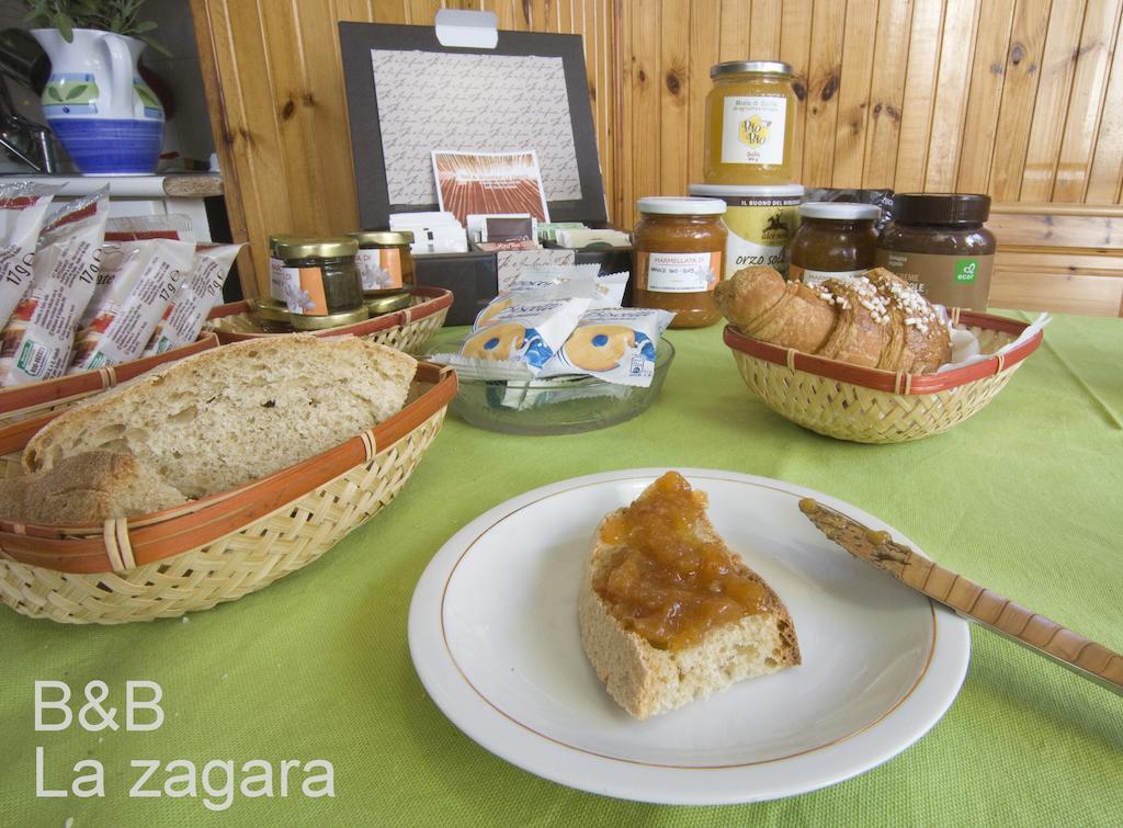 Bed and Breakfast La Zagara Furci Siculo Exterior foto