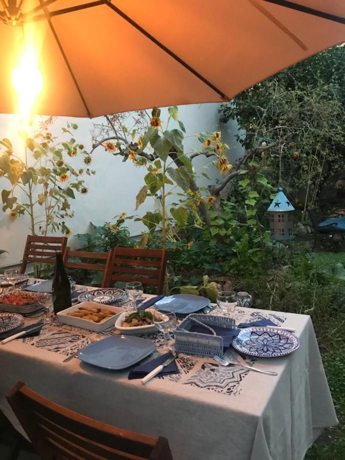 Bed and Breakfast La Zagara Furci Siculo Exterior foto